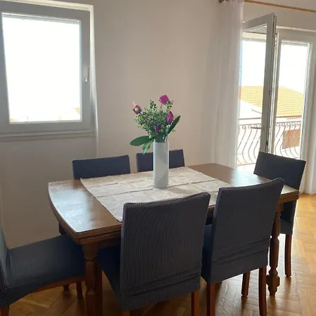 Apartmani Niks Makarska Exterior photo