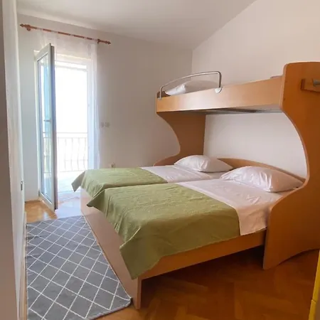 Apartmani Niks Makarska Exterior photo