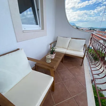 Apartmani Niks Makarska Exterior photo